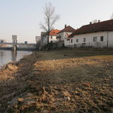 02-Path for bike along the river Labe